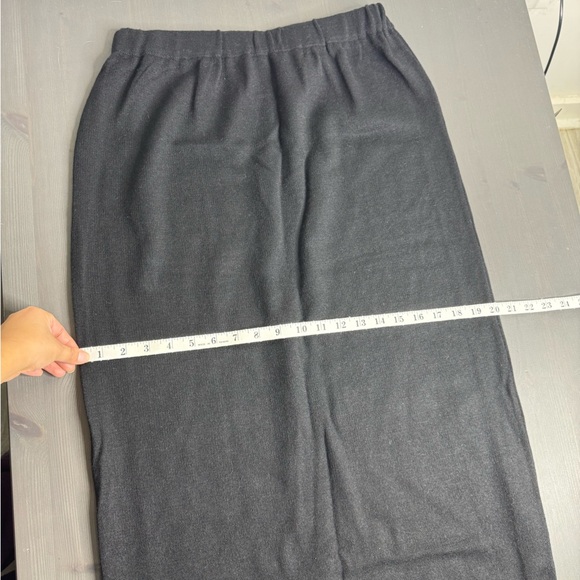 PERUVIAN CONNECTION Baby Alpaca Wool Black Midi Skirt Pull-on Elastic - Picture 7 of 9